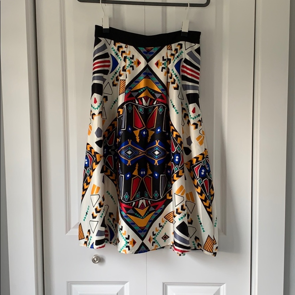 Printed Midi Skirt with Pockets!
